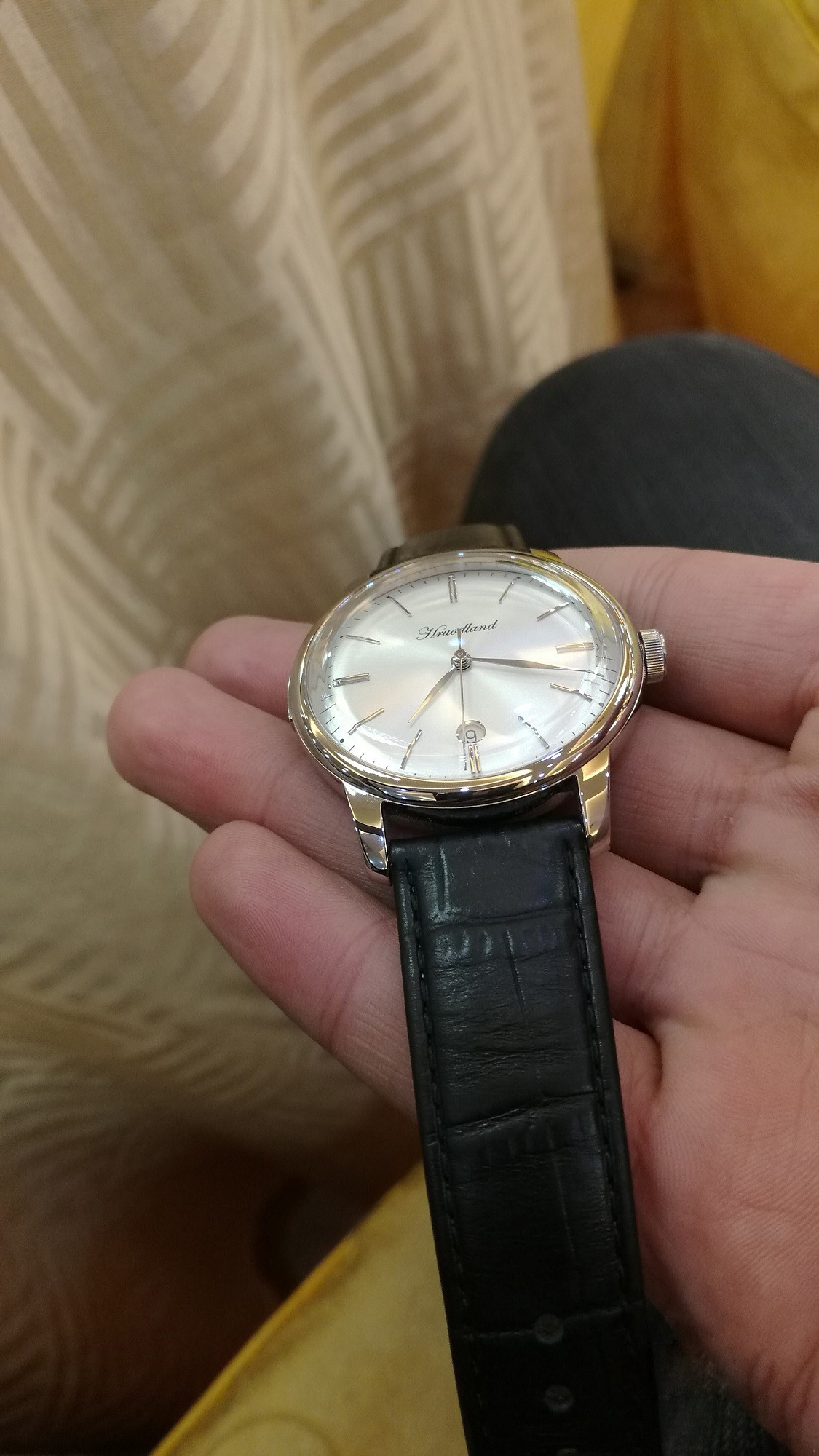 161302zzhwhl03648hw6o8.jpg
