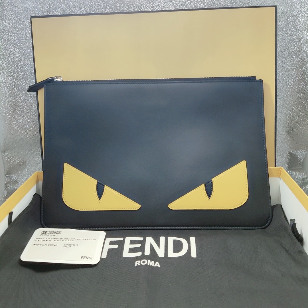 芬迪fendi小怪兽黄眼睛手包