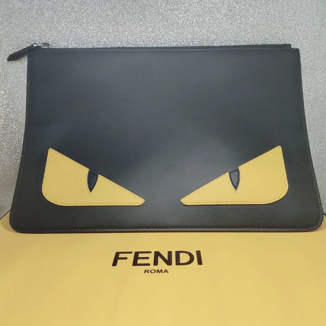 芬迪fendi小怪兽黄眼睛手包