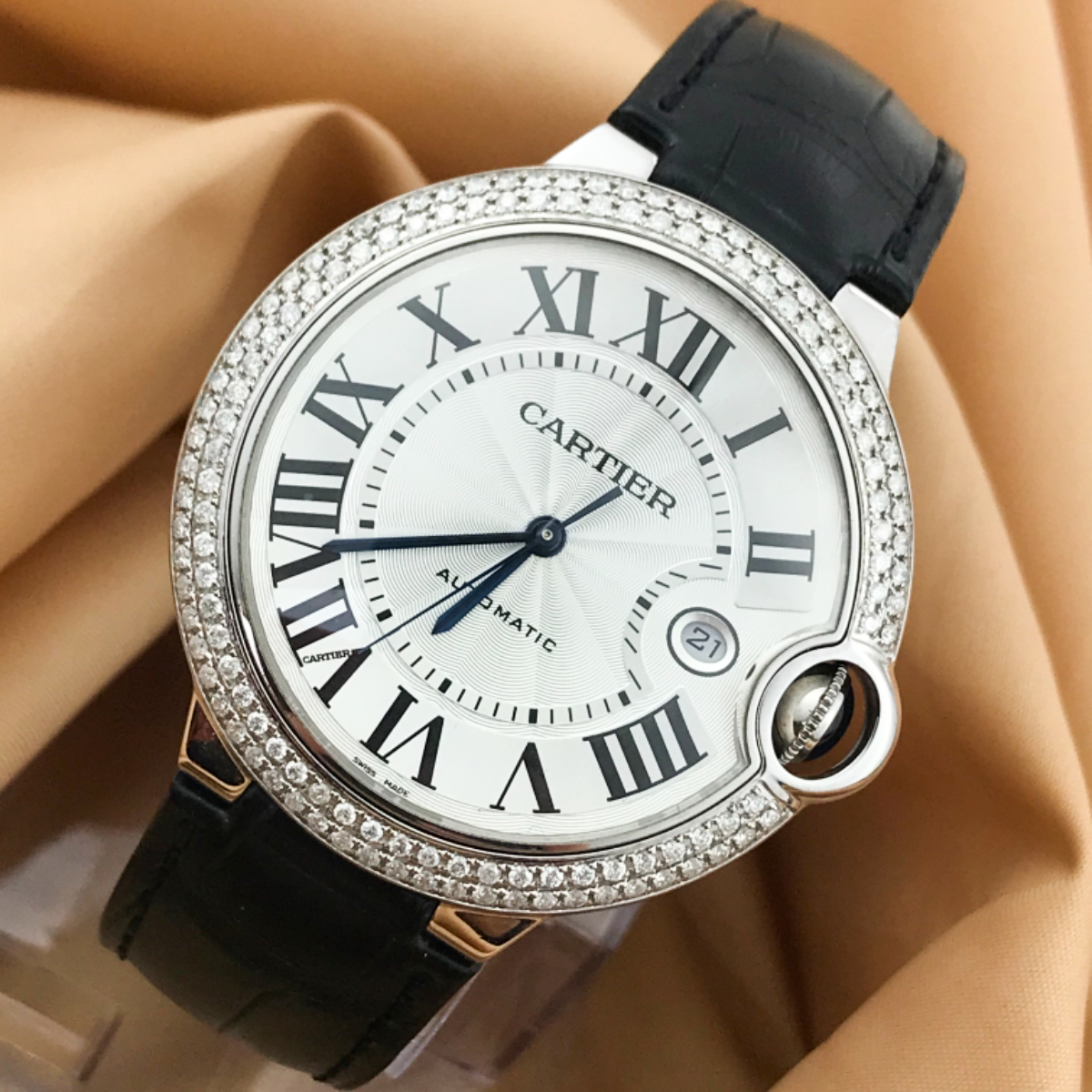 卡地亚蓝气球系列wsbb0026外圈后加钻
