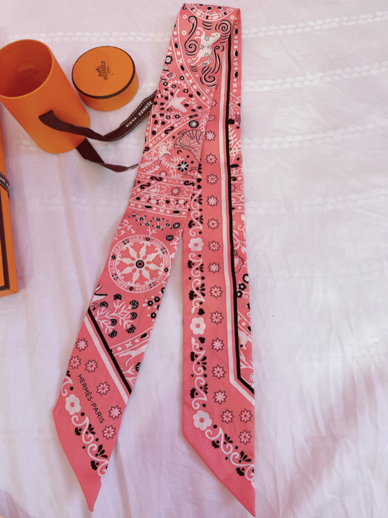 99新hermes爱马仕twilly丝巾